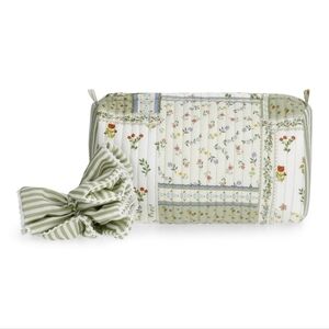 No Boundaries Women's Quilted Pouch and Hair Scrunchie Set, 2-Piece, Green Patch